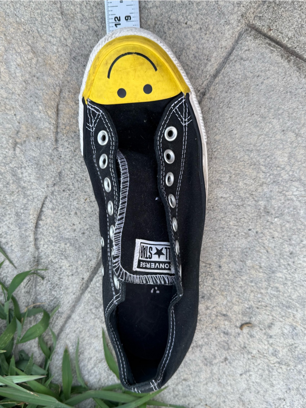 Converse Smiley Face Low Tops Black Unisex men’s 9, Women’s 11 no laces - Picture 6 of 7
